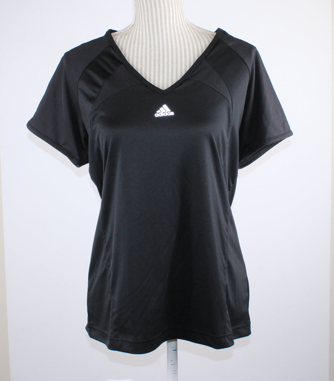 ADIDAS ATHLETIC TOP LADIES LARGE PRE-LOVED