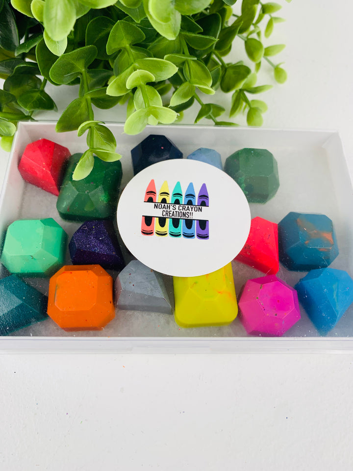 Noah's Creations, Shaped Crayon Box Sets