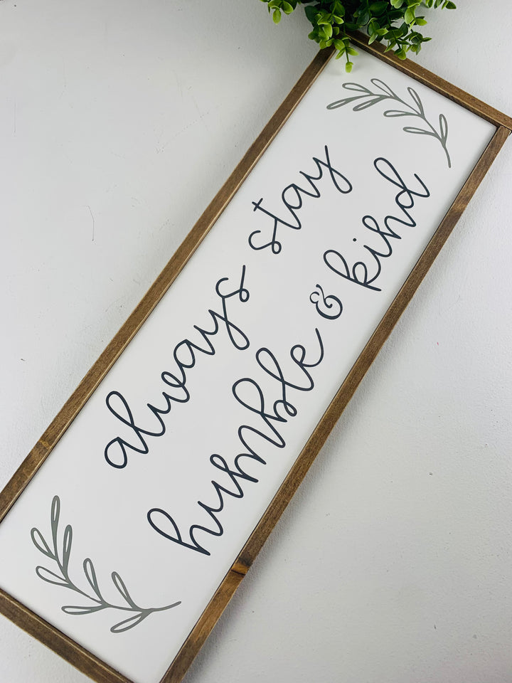 Spruce Street Co, Farmhouse Wooden Signs